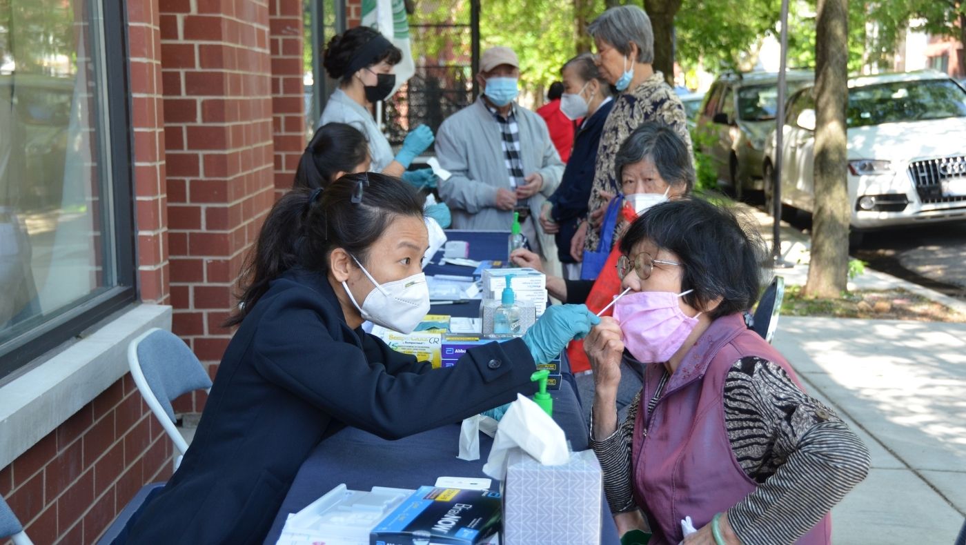 On May 28, 2022, the Chicago branch held its first free clinic after the outbreak to serve the people of Chinatown. In order to prevent the spread of the virus, all people visiting the clinic must test negative before entering.