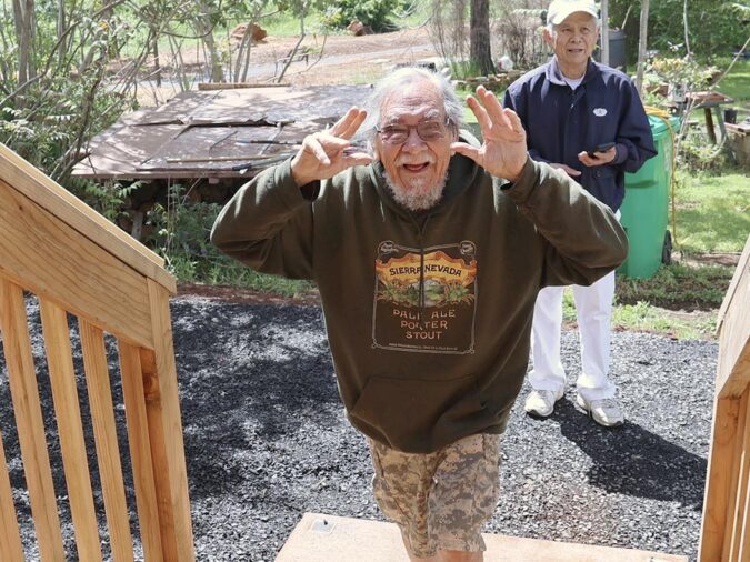 坎普山火中長期重建：眾人之力「鑄」新家