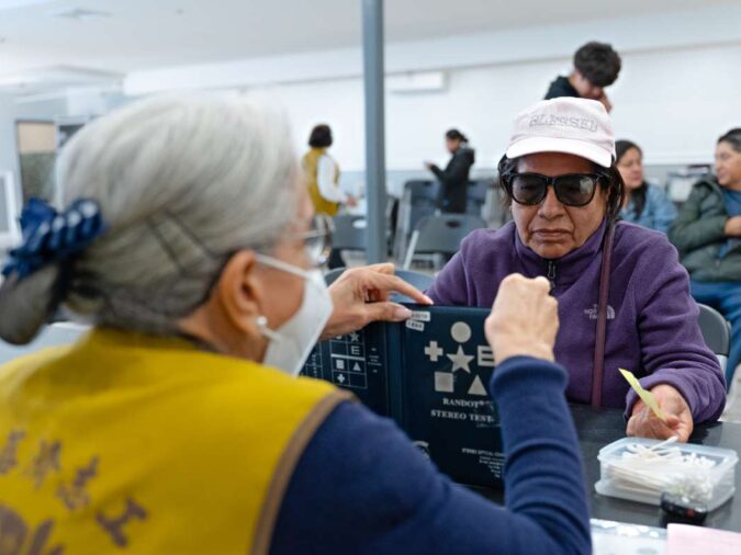 Clínica Móvil de Tzu Chi:  Un faro de esperanza para comunidades inmigrantes