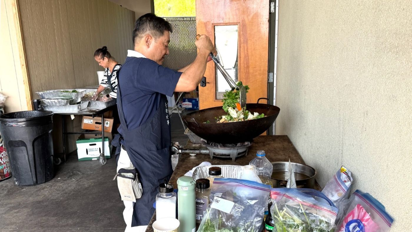 Tzuchi_USA_TCW 262_hawaii ye and Potluck3