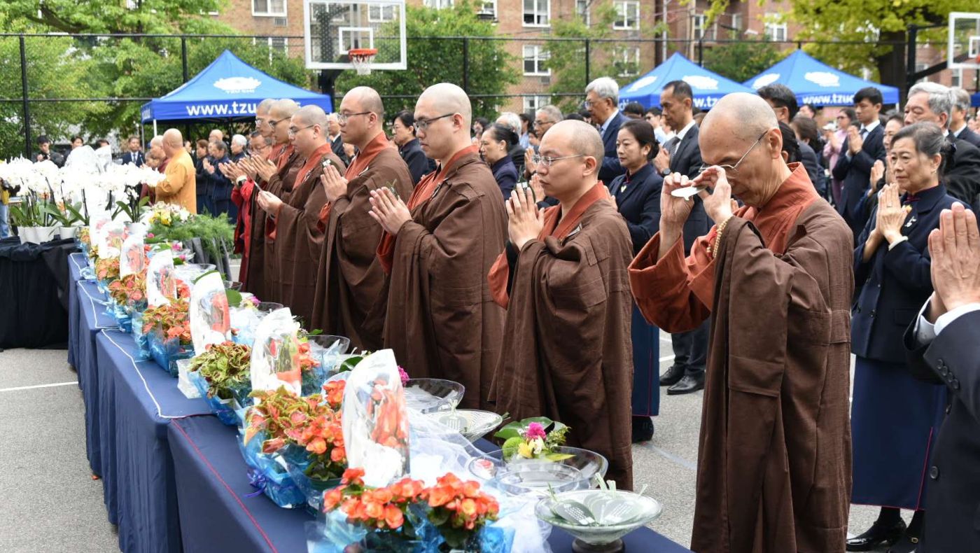 This year’s triple celebration marks 60 years since Tzu Chi’s founder, Dharma Master Cheng Yen, first illuminated this path of compassion in Taiwan. Photo/Hui Liu