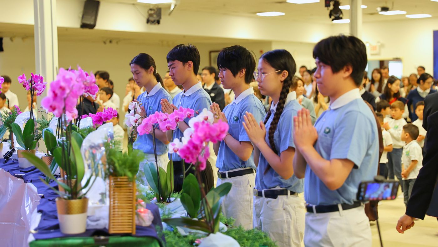 Across generations, participants create a shared atmosphere of warmth, humility, and collective care. Photo/Phil Chen